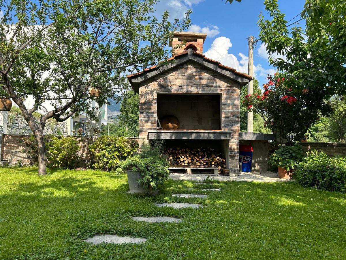 Apartment River Klis Exterior photo
